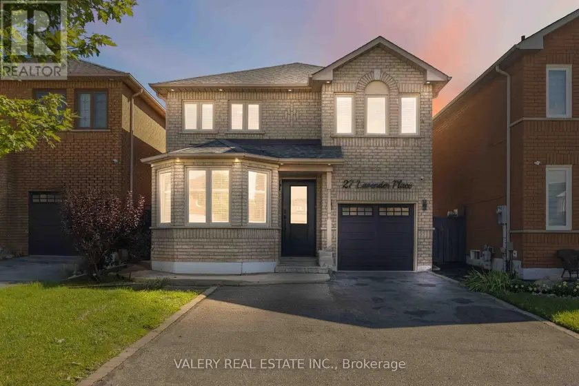 Detached at 27 LAVENDER PLACE, Vaughan