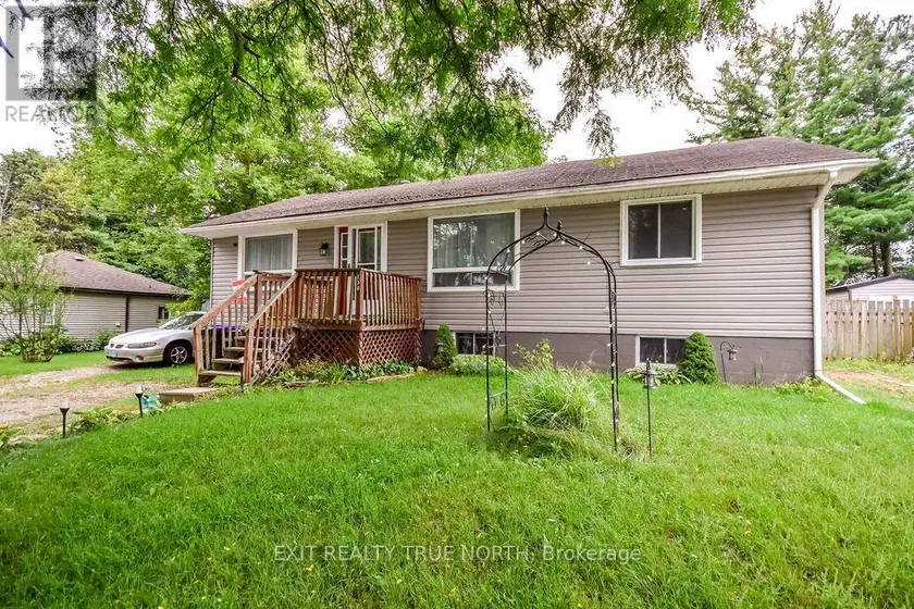 Detached at 130 SYDENHAM STREET, Essa