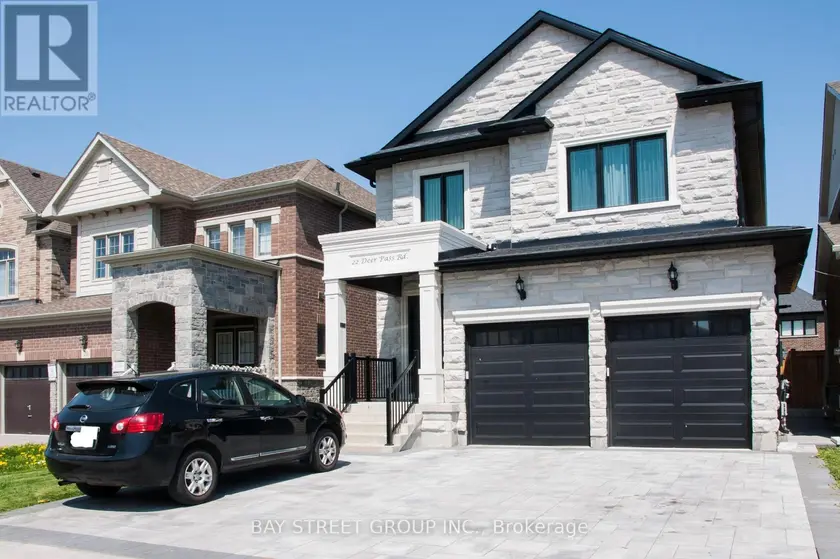 Detached at UNIT 2 - 22 DEER PASS ROAD, East Gwillimbury