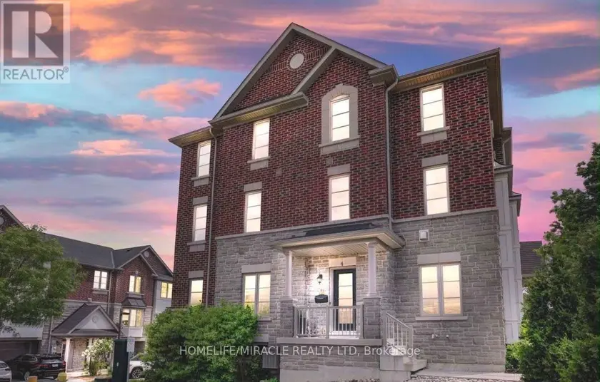 Townhouse at 4 - 8441 ISLINGTON AVENUE, Vaughan