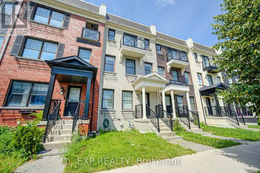 Townhouse at 9 MILT STOREY LANE, Whitchurch-Stouffville