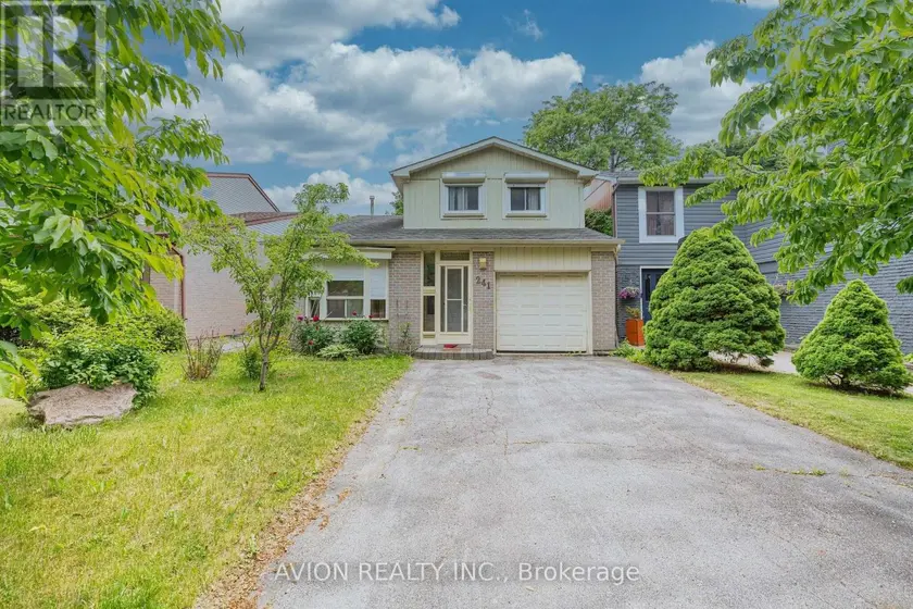 Semi-Detached/Link at 241 WELDRICK ROAD W, Richmond Hill