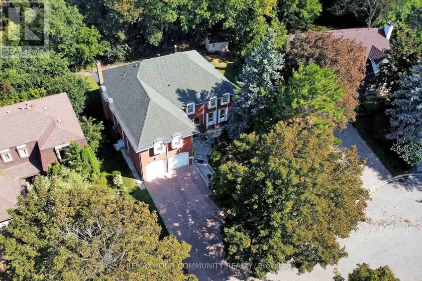 Detached at 88 CAMBRIDGE CRESCENT, Richmond Hill