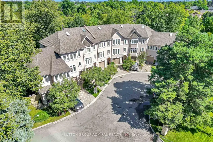 Townhouse at 2002 JOHN STREET, Markham