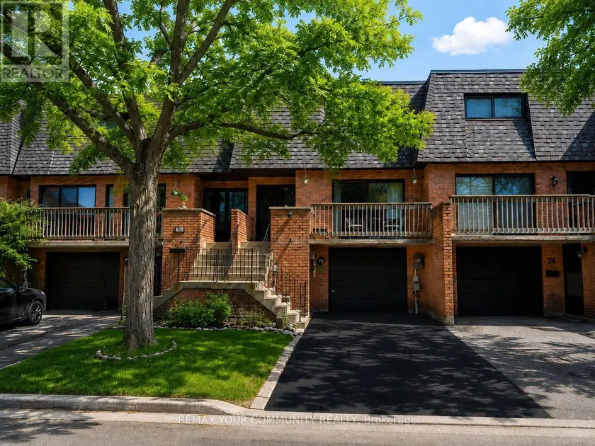 Townhouse at 16 - 72 ASHGLEN WAY, Markham