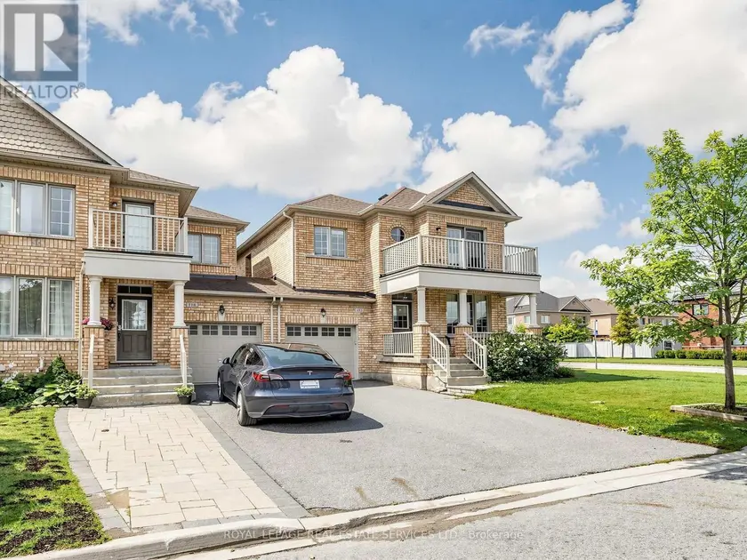 Townhouse at 122 JUGLANS CRESCENT, Whitchurch-Stouffville