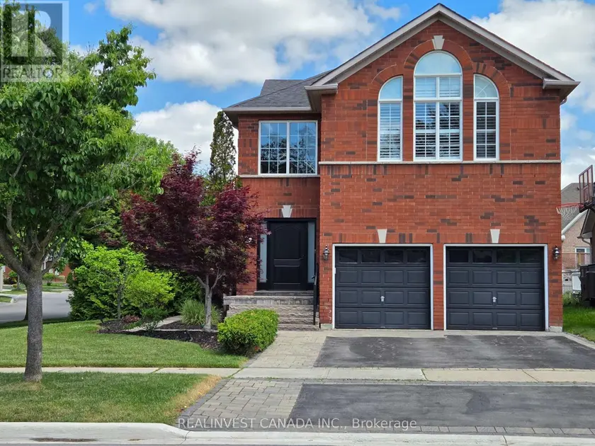 Detached at 84 WORTHINGTON AVENUE, Richmond Hill