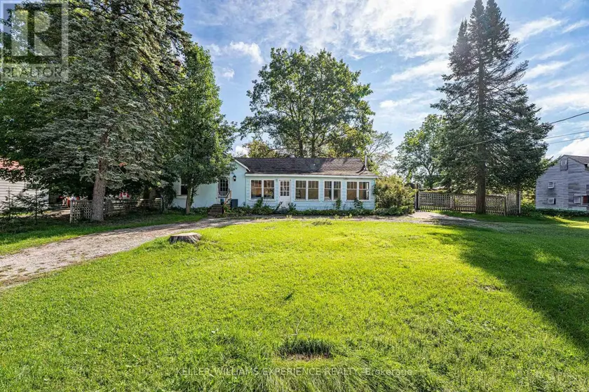 Detached at 120 ELIZABETH STREET, Essa