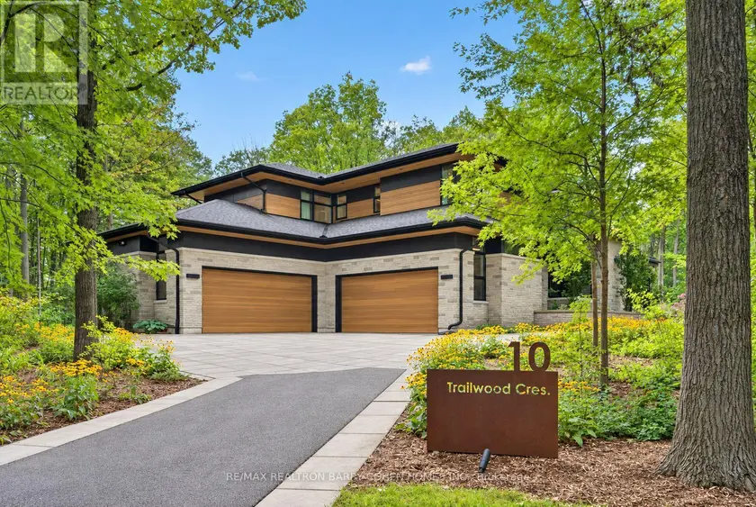 Detached at 10 TRAILWOOD CRESCENT, Richmond Hill