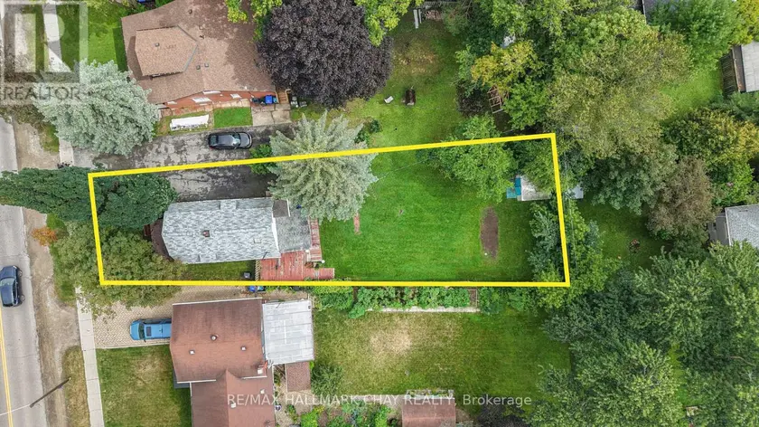 Detached at 41 MILL STREET E, New Tecumseth