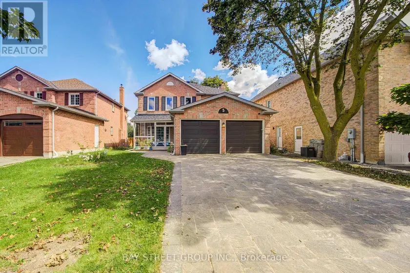 Detached at 5 CAPTAIN FRANCIS DRIVE, Markham