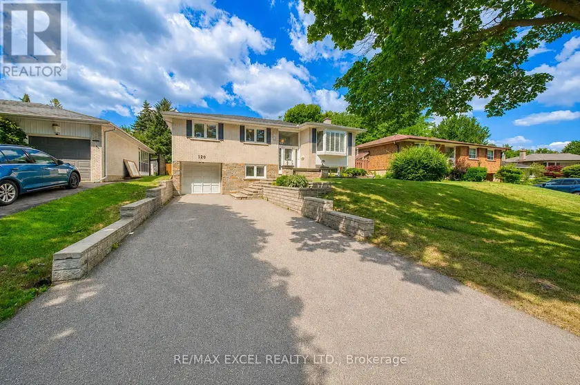 Detached at 120 DRAKEFIELD ROAD, Markham