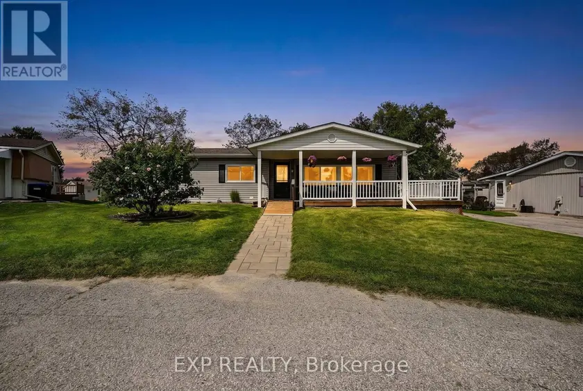 Detached at 4 FAIRBIRCH COURT, Innisfil