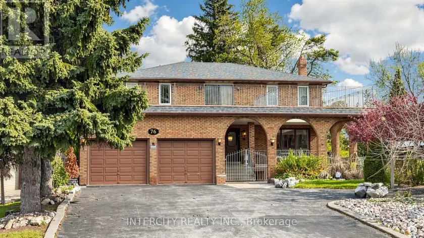 Detached at 76 SPRUCE AVENUE, Richmond Hill