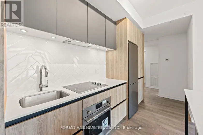 Apartment at 1524 - 7950 BATHURST STREET, Vaughan