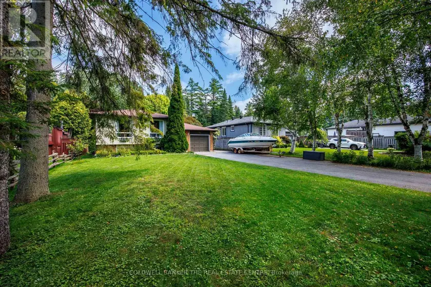 Detached at 3211 COWAN AVENUE, Innisfil