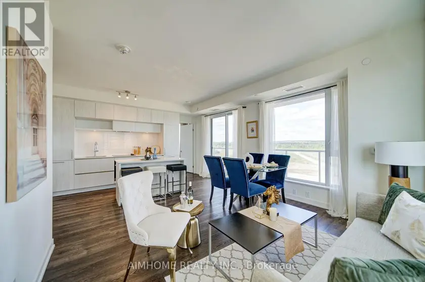 Apartment at 829 - 2 DAVID EYER ROAD E, Richmond Hill