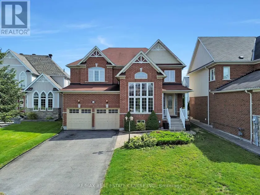 Detached at 13 LIONS COURT, Essa
