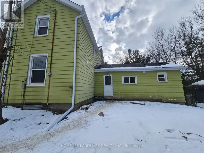 Detached at SIDE UNIT (FACING NORTH) - 18852 LESLIE STREET, East Gwillimbury