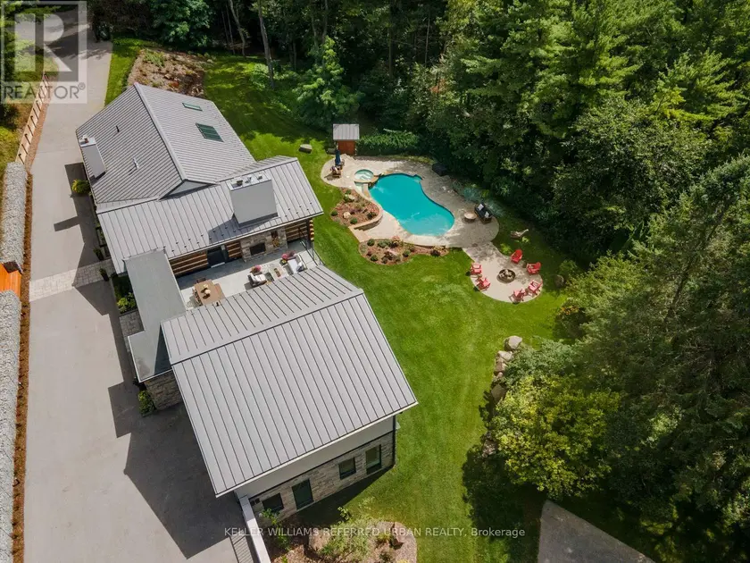 Detached at 14335 WESTON ROAD, King