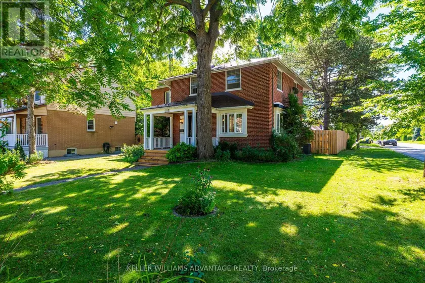 Detached at 108 ROSEVIEW AVENUE, Richmond Hill