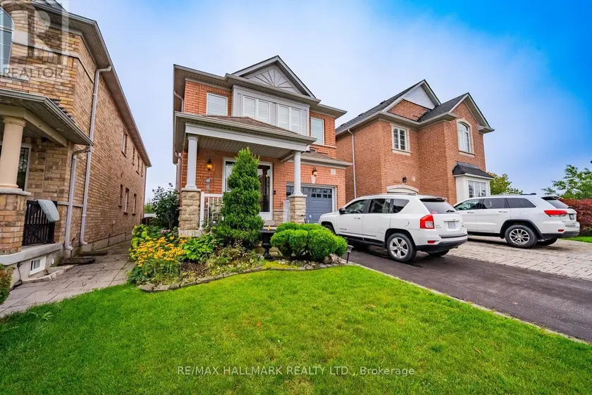 Detached at 6 DUFFIN DRIVE, Whitchurch-Stouffville