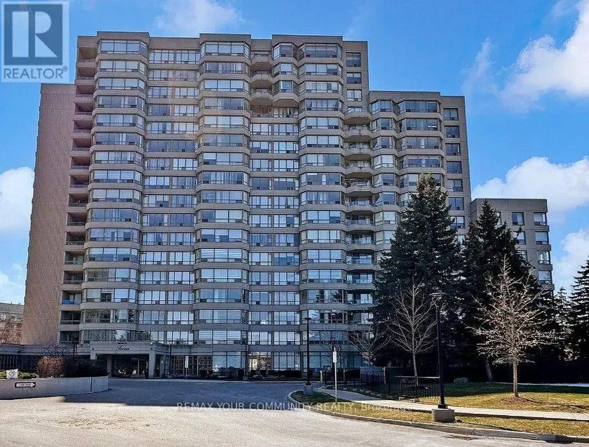Apartment at 310 - 7 TOWNSGATE DRIVE, Vaughan