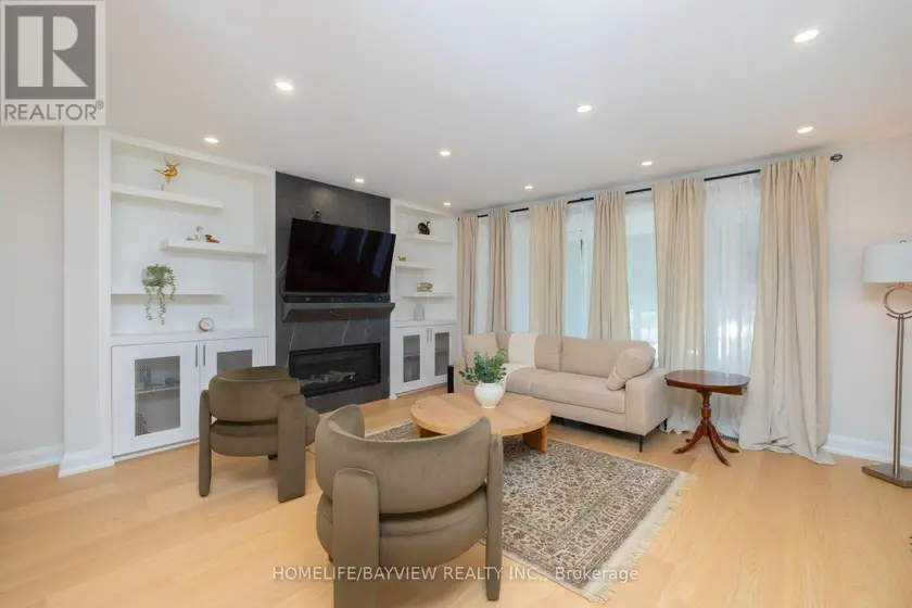 Detached at 164 STEELES AVENUE E, Markham