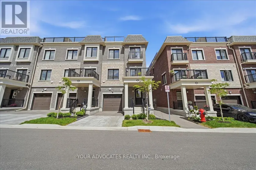Townhouse at 31 NORDIC LANE, Whitchurch-Stouffville