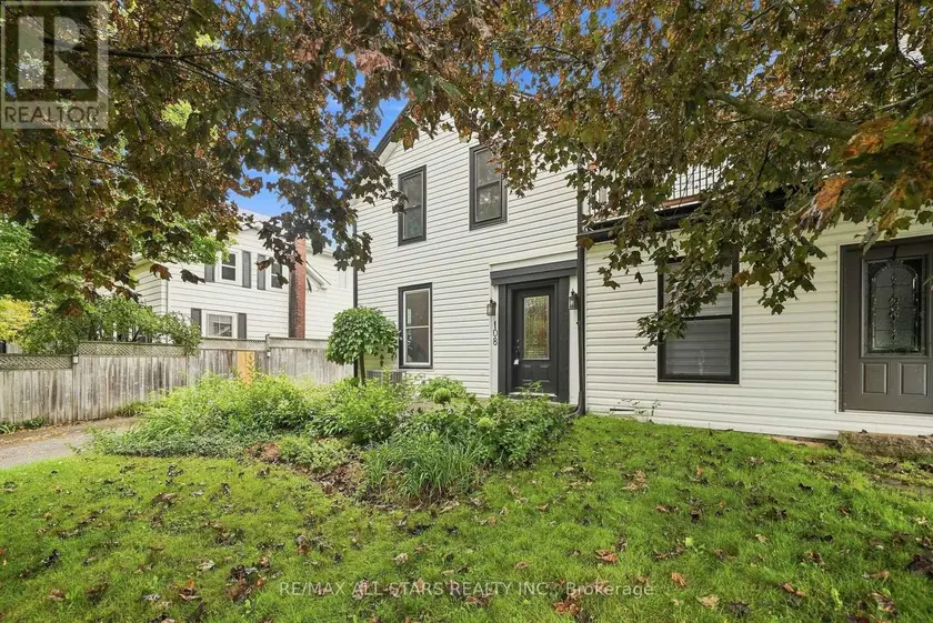 Semi-Detached/Link at 108 MECHANIC STREET, Uxbridge