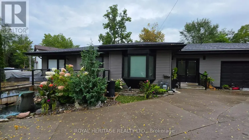Detached at 2 - 9 METROPOLITAN CRESCENT, Georgina