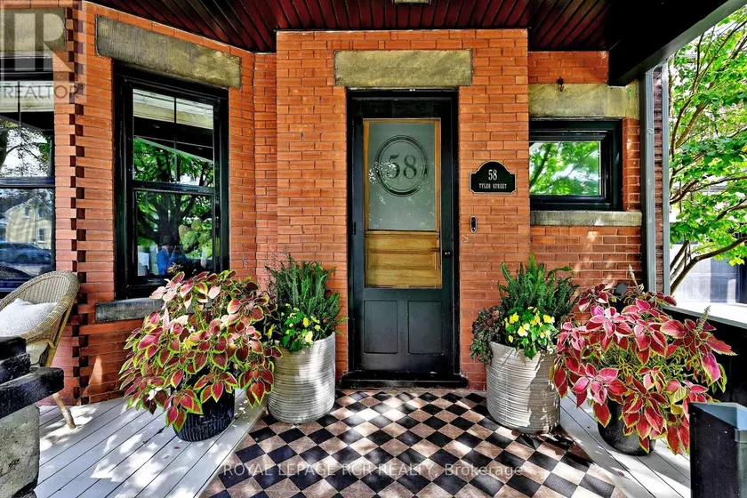 Detached at 58 TYLER STREET, Aurora