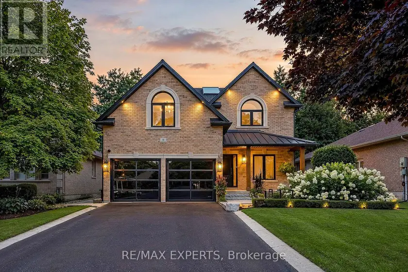 Detached at 8 BRENT ROAD, East Gwillimbury