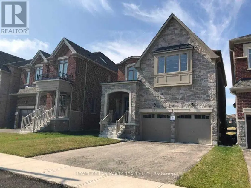 Detached at 8 YARROW LANE, East Gwillimbury
