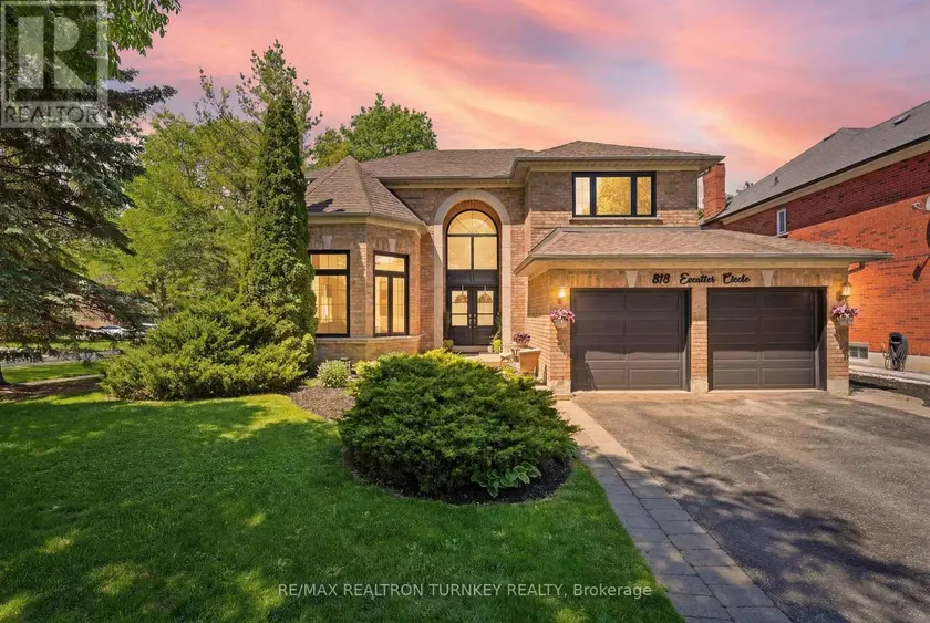Detached at 818 EXCELLER CIRCLE, Newmarket
