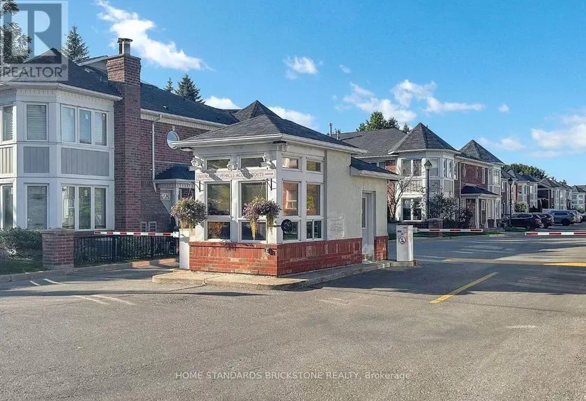 Townhouse at 169 - 18 CLARK AVENUE, Vaughan