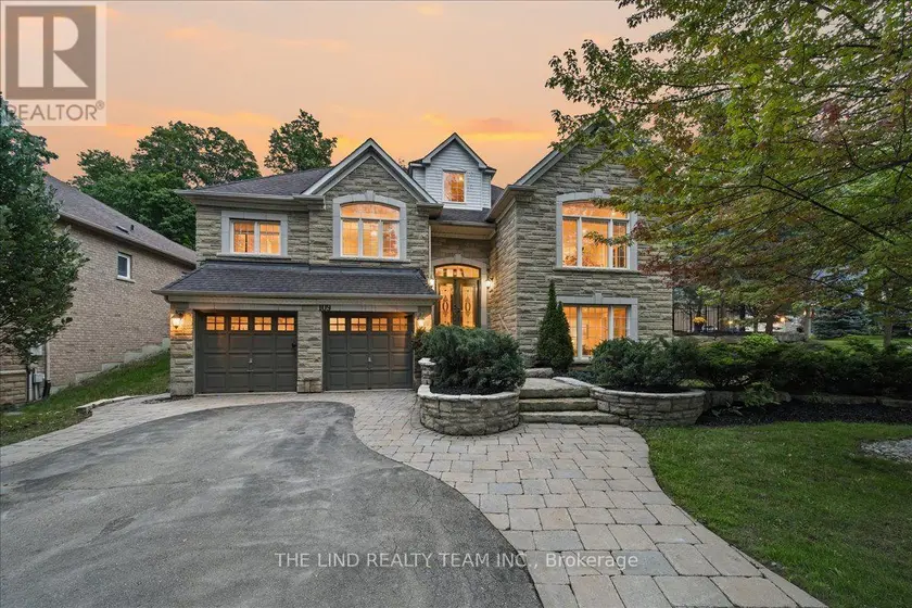 Detached at 109 WILLIS DRIVE, Aurora