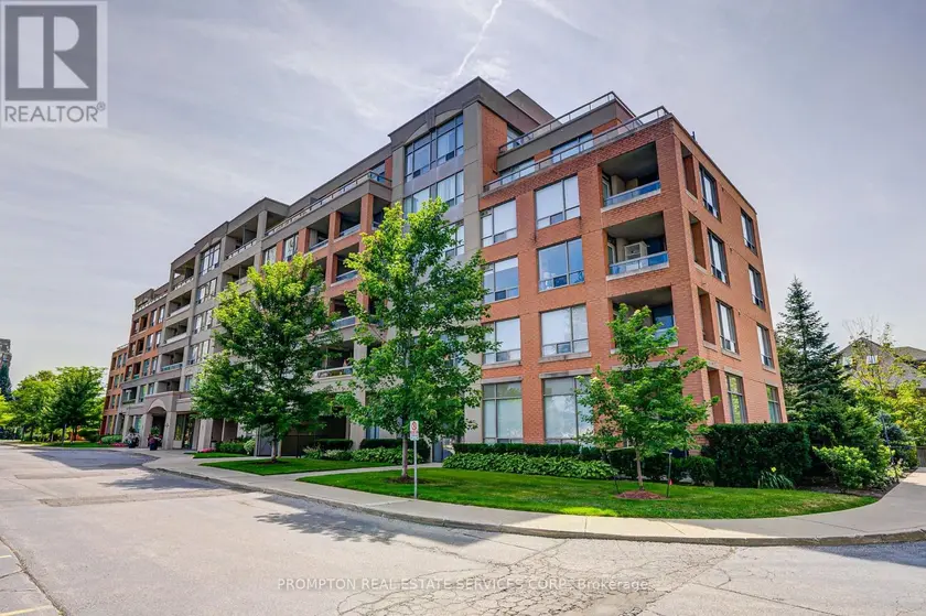Apartment at PH09 - 19 NORTHERN HEIGHTS DRIVE, Richmond Hill