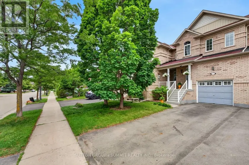 Townhouse at 187 KIRKVALLEY CRESCENT, Aurora