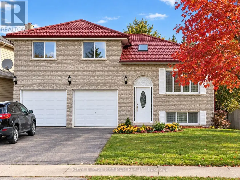 Detached at MAIN FLOOR - 7 WOOD CRESCENT, Bradford West Gwillimbury