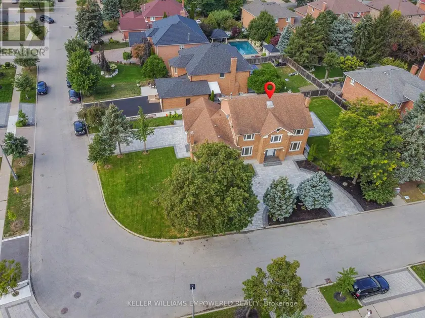 Detached at 24 MARCONI AVENUE, Vaughan