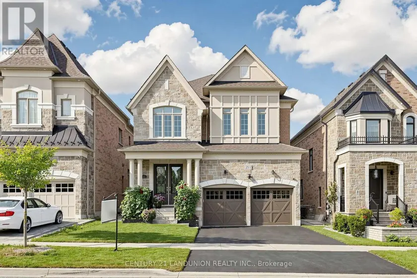 Detached at 211 TOUCH GOLD CRESCENT, Aurora