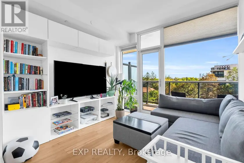 Apartment at 421 - 4800 HIGHWAY 7, Vaughan
