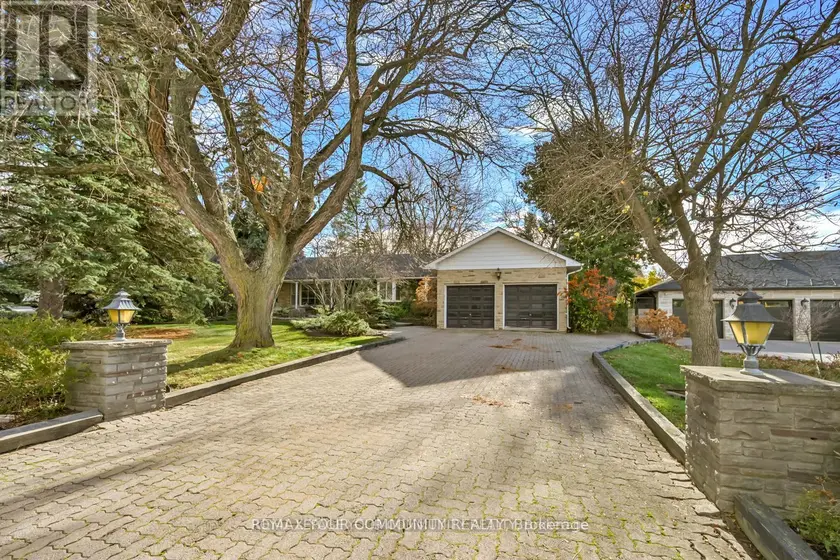 Detached at 23 DENHAM DRIVE, Richmond Hill