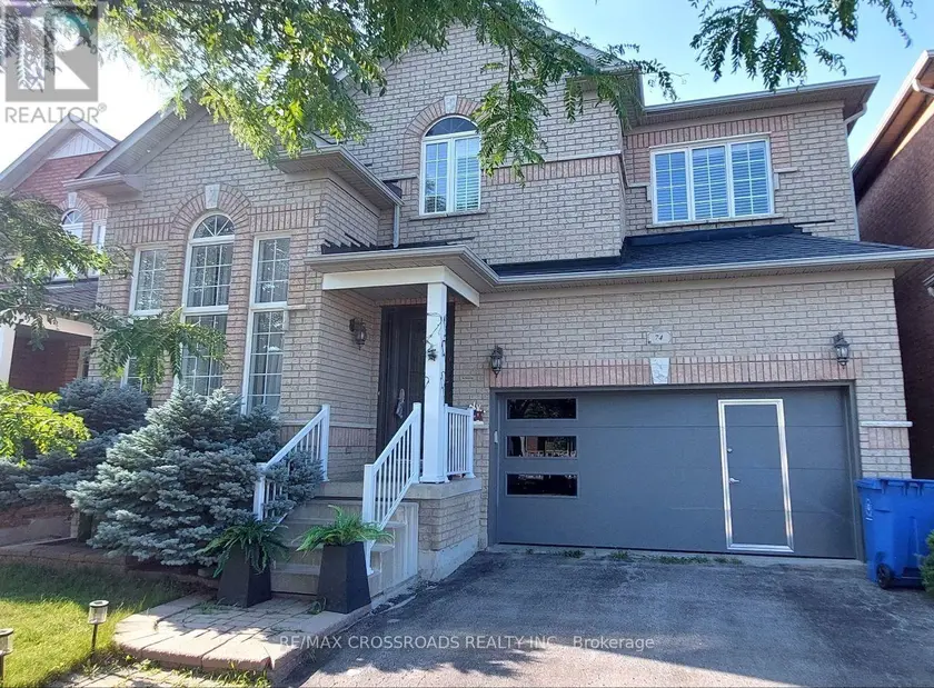 Detached at LOWER - 74 TURNBRIDGE ROAD, Aurora