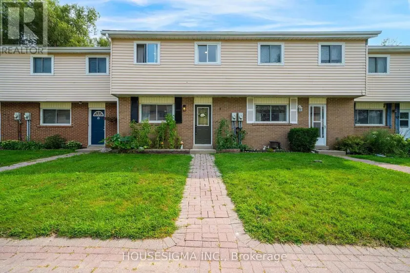 Townhouse at 19 - 40 EAST STREET, Georgina