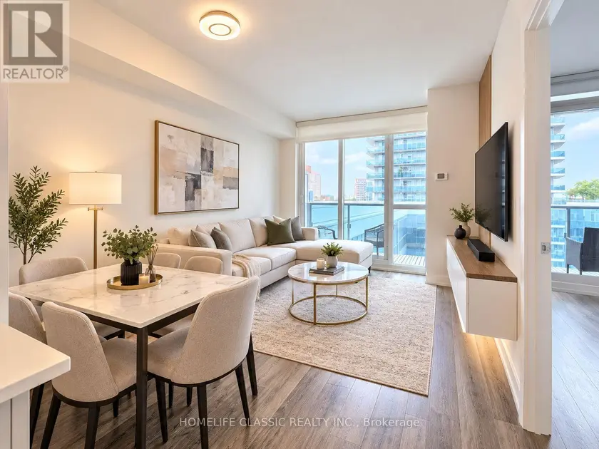 Apartment at 813 - 9471 YONGE STREET, Richmond Hill