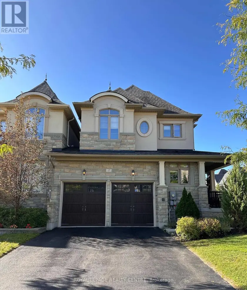 Townhouse at 17 BRI WAY, King