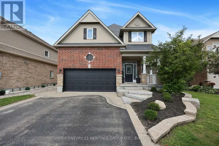Detached at 203 GRAY AVENUE, New Tecumseth