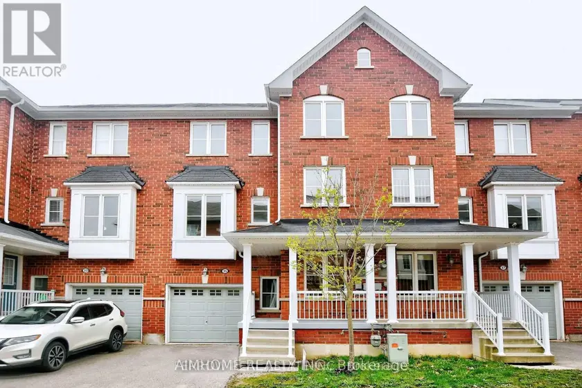 Townhouse at 35 - 15 OLD COLONY ROAD, Richmond Hill